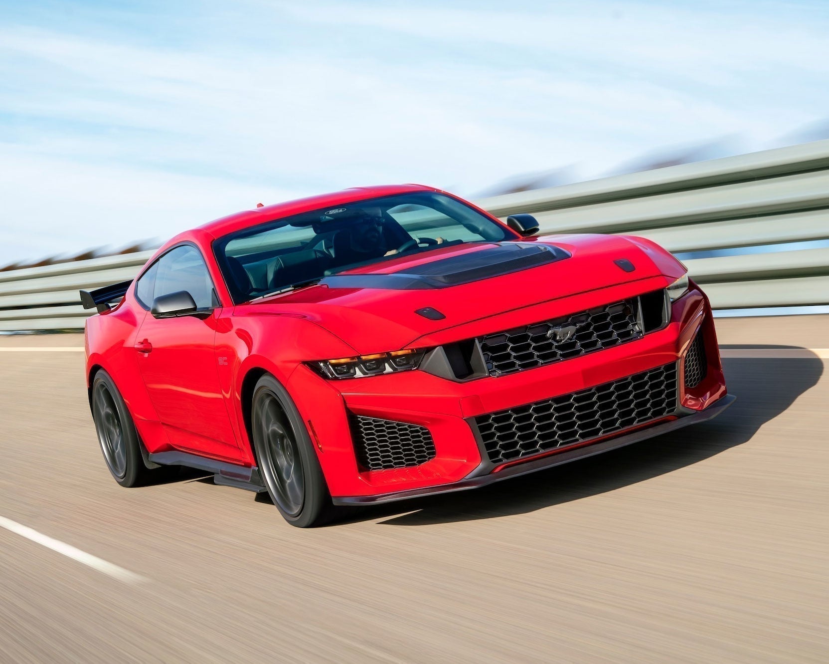 2026 Mustang Dark Horse SC vs GT500: Specs, Performance, and More