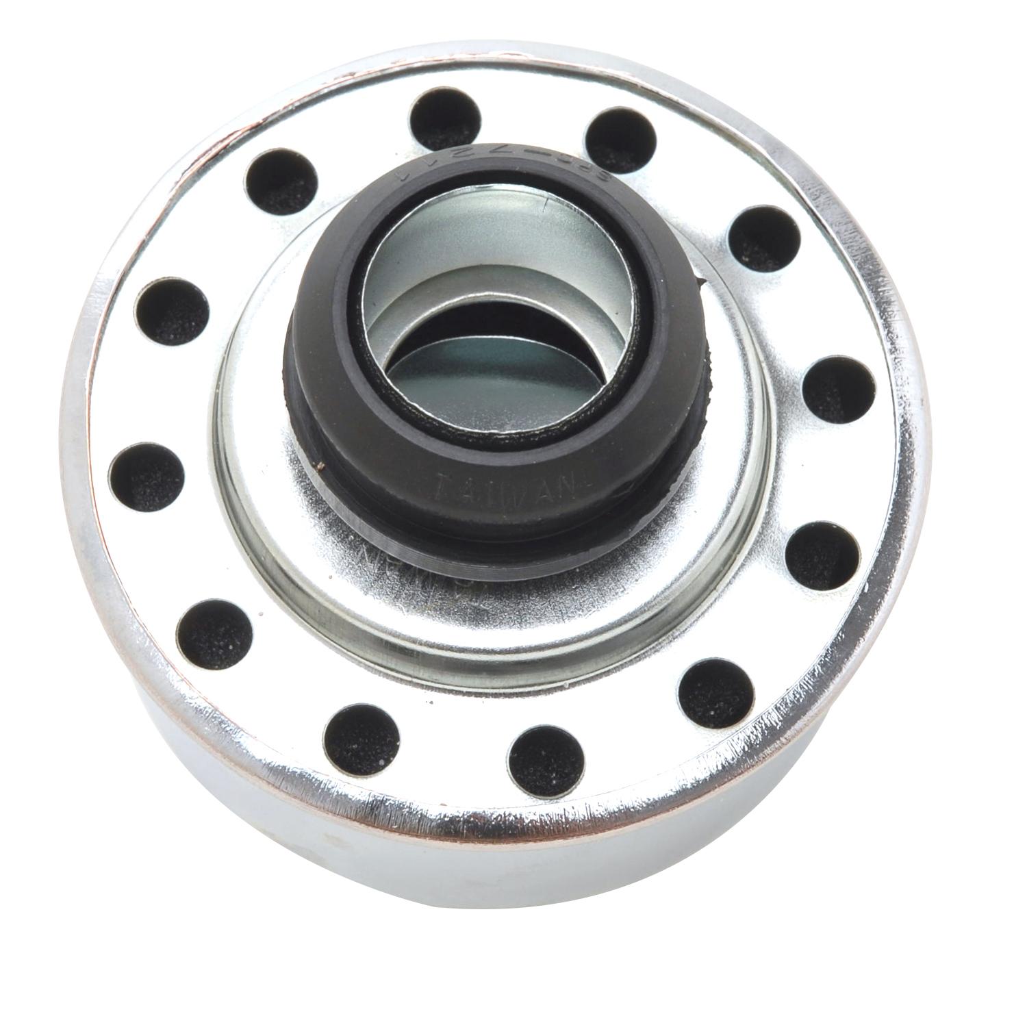 Edelbrock Chrome Signature Series Push-in Breather - 4405