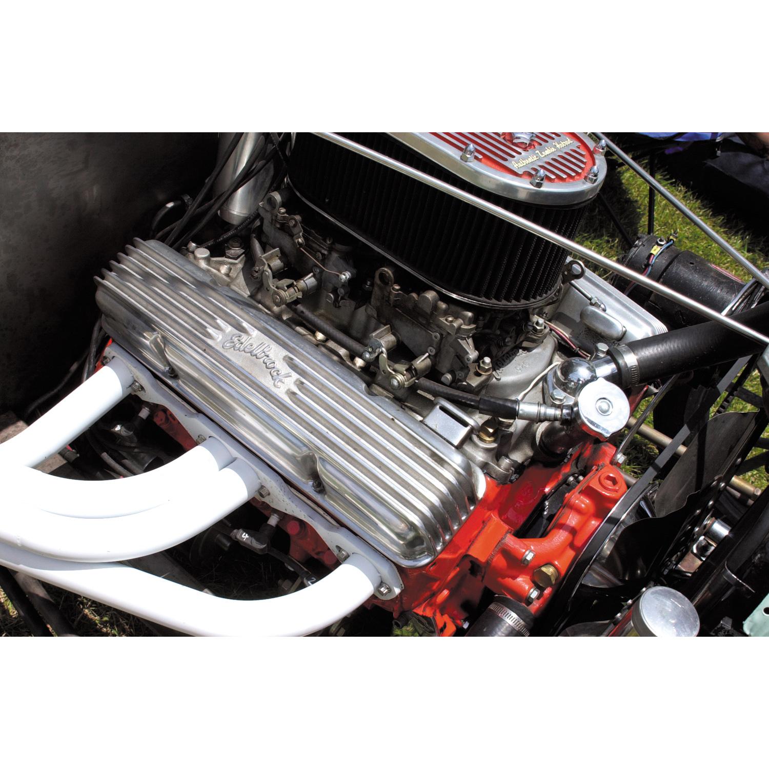 Edelbrock Dual Quad C-26 Intake Manifold SBC - 5425