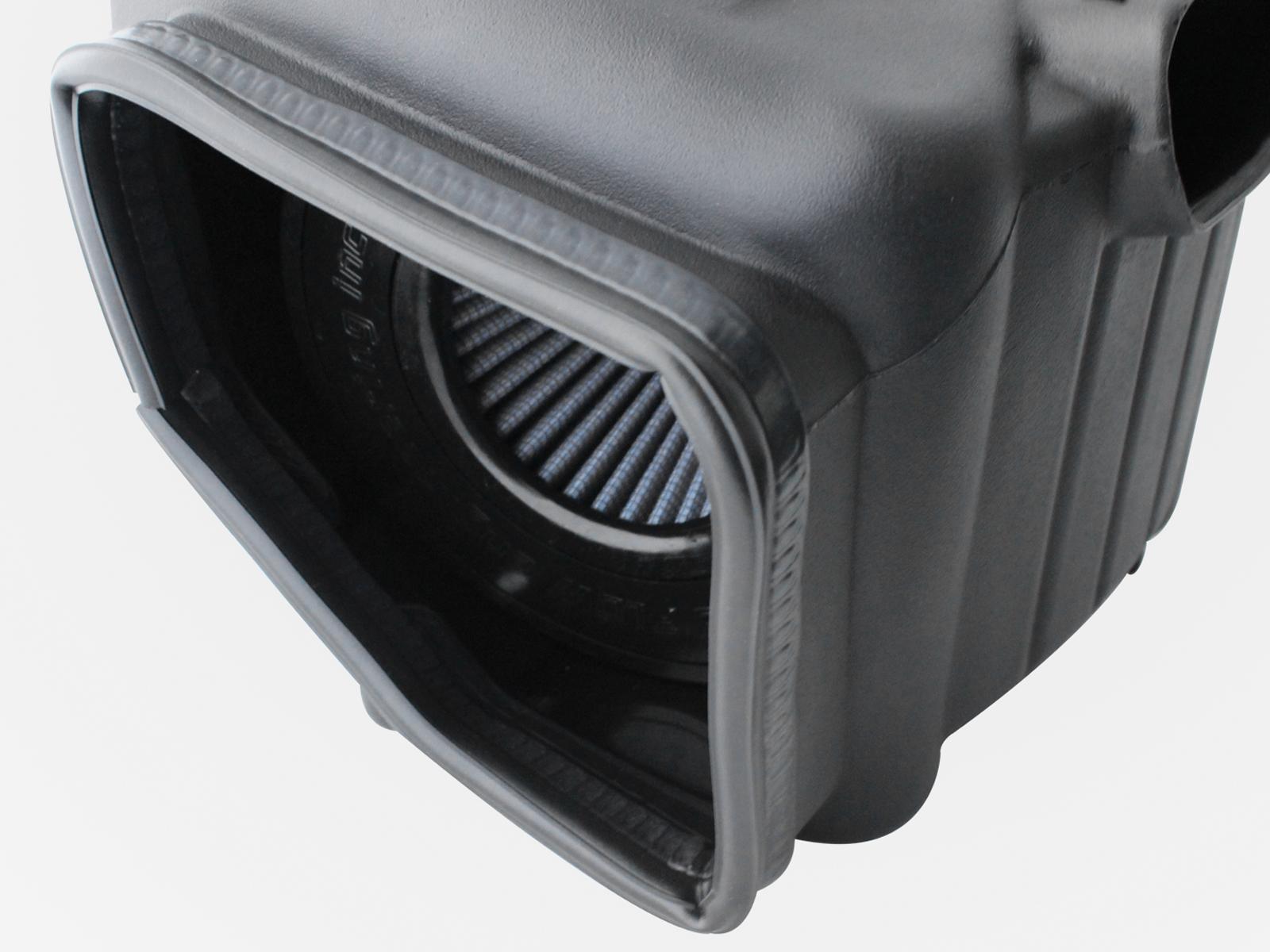 AFE Momentum HD Cold Air Intake System w/ Pro DRY S Media (2001-2004 Silverado 2500 HD, Silverado 3500, Sierra 2500 HD, Sierra 3500) - 51-74001