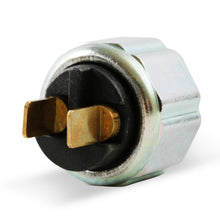 100186erl_03.jpg