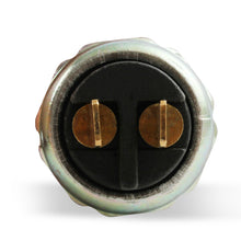 100186erl_05.jpg