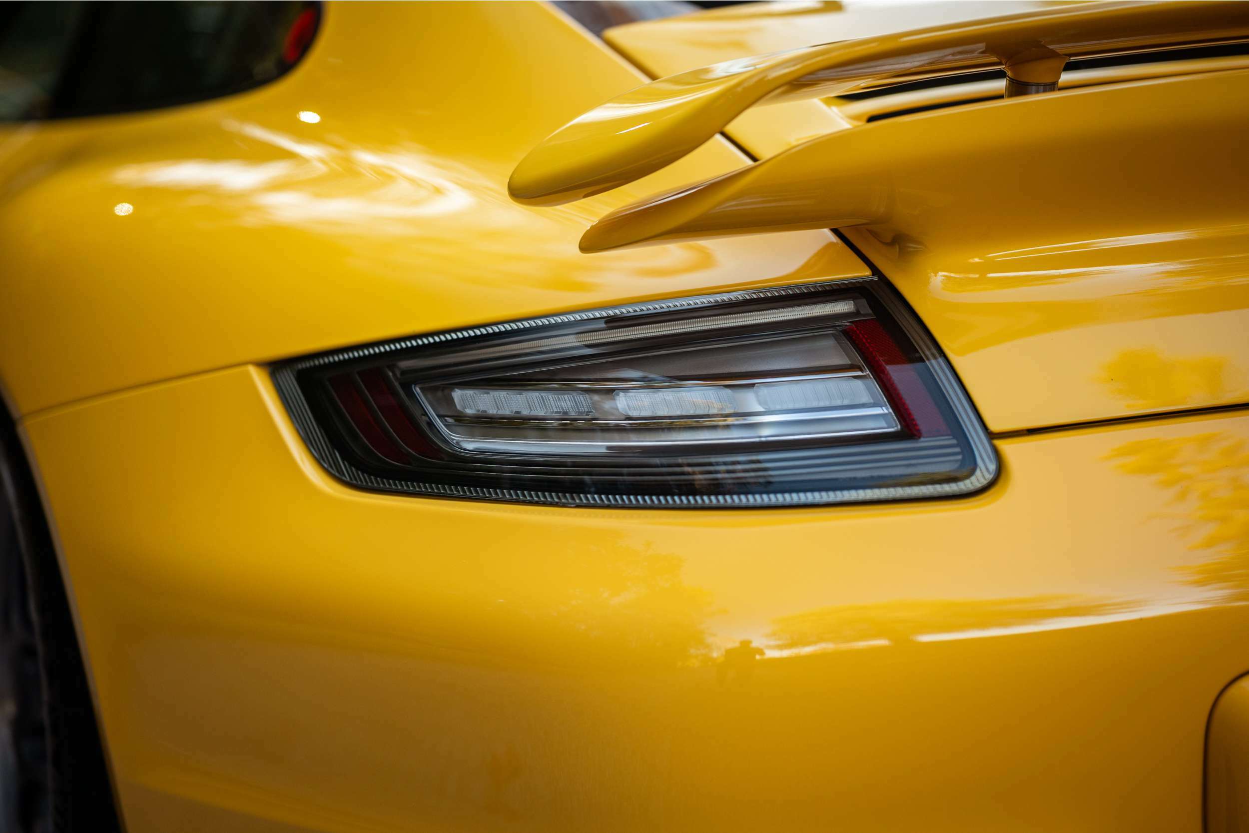 Morimoto XB LED Tail Lights: Porsche 911 997.1 (05-08 / Smoked Lens / Set) - LF745