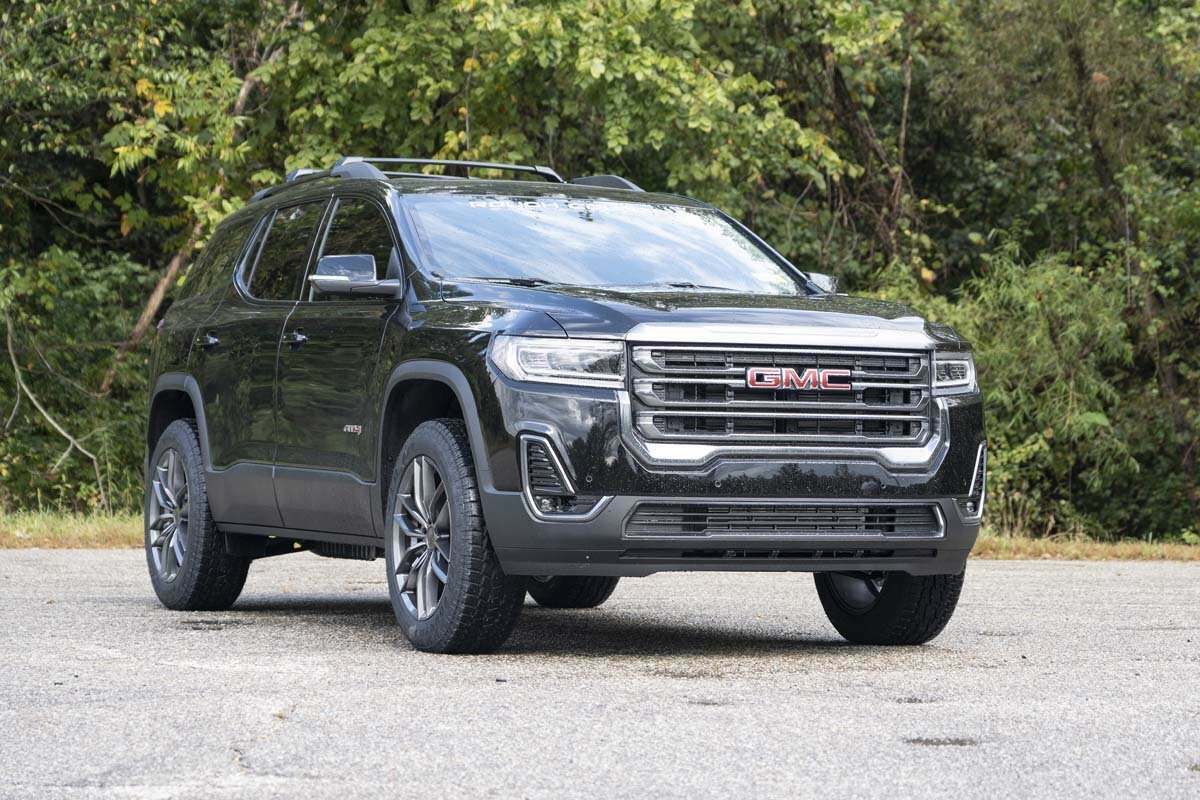 Rough Country 1.5in GMC Suspension Lift (17-20 Acadia 2WD/AWD) - 11005