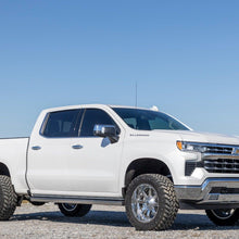 Rough Country 3.5 Inch Lift Kit N3 Struts Red Chevy Silverado 1500 2WD/4WD (2025-2026) - 110431RED