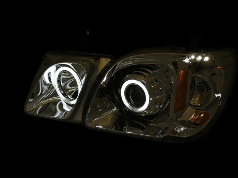 ANZO Projector Headlight Set W/Halo (1998-2007 LX470) - 111169