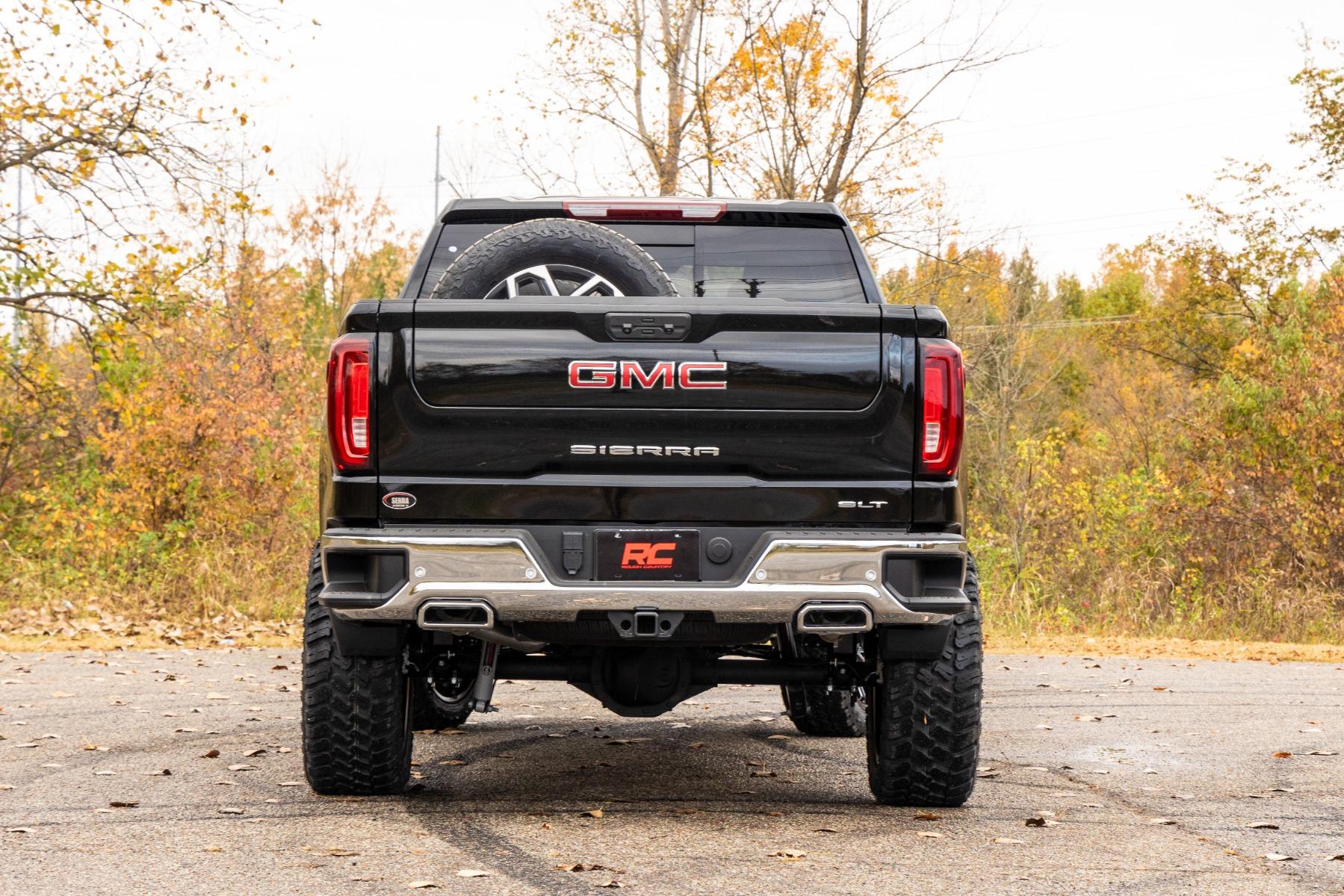 Rough Country 6 Inch Lift Kit Vertex GMC Sierra 1500 2WD (2025-2026) (2025-2026 Sierra 1500) - 111350