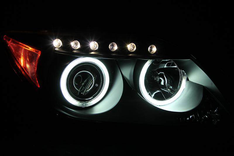 ANZO Projector Headlight Set W/Halo (2005-2010 tC) - 121119