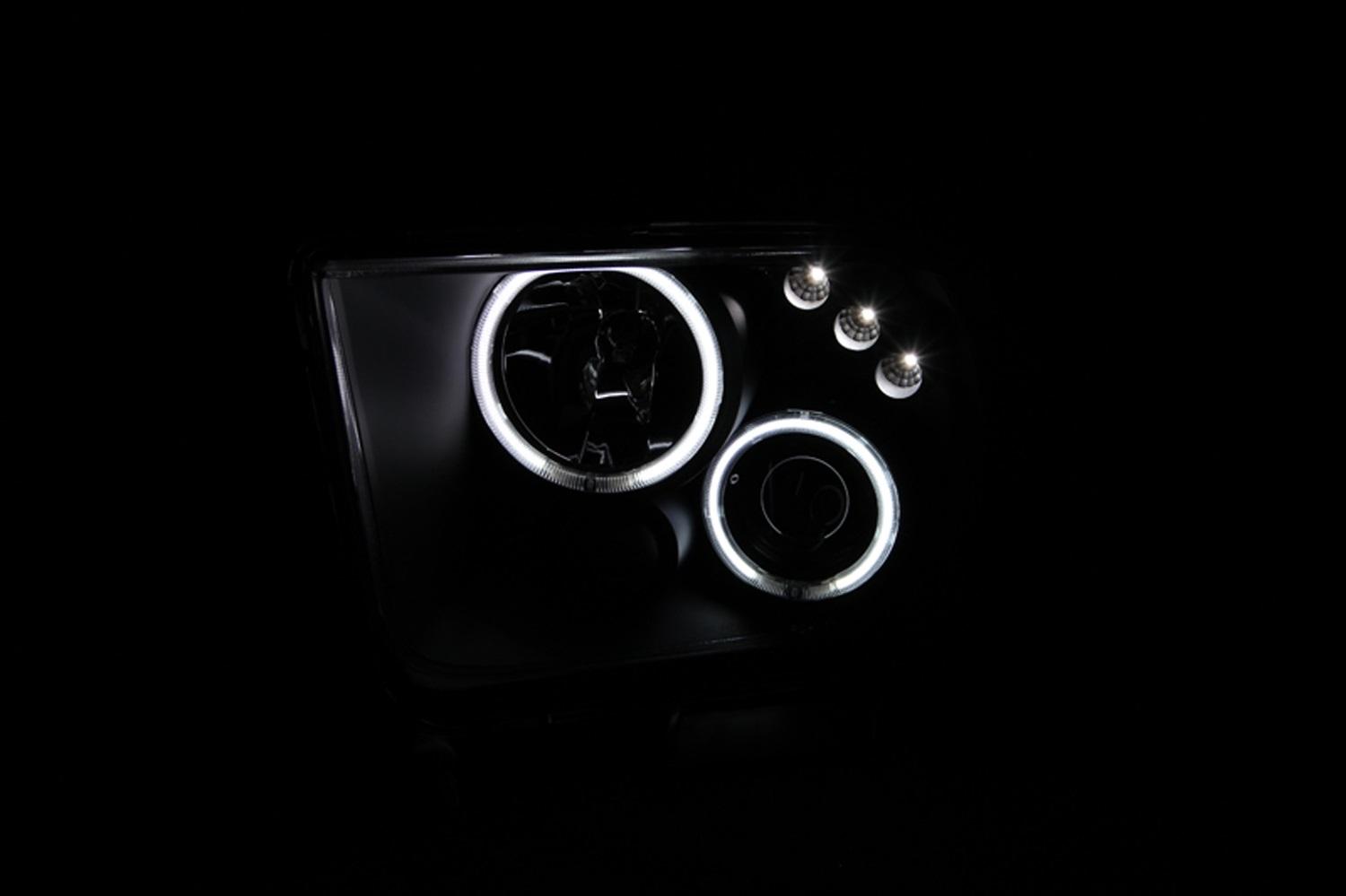 ANZO Projector Headlight Set W/Halo (2005-2009 Mustang) - 121166