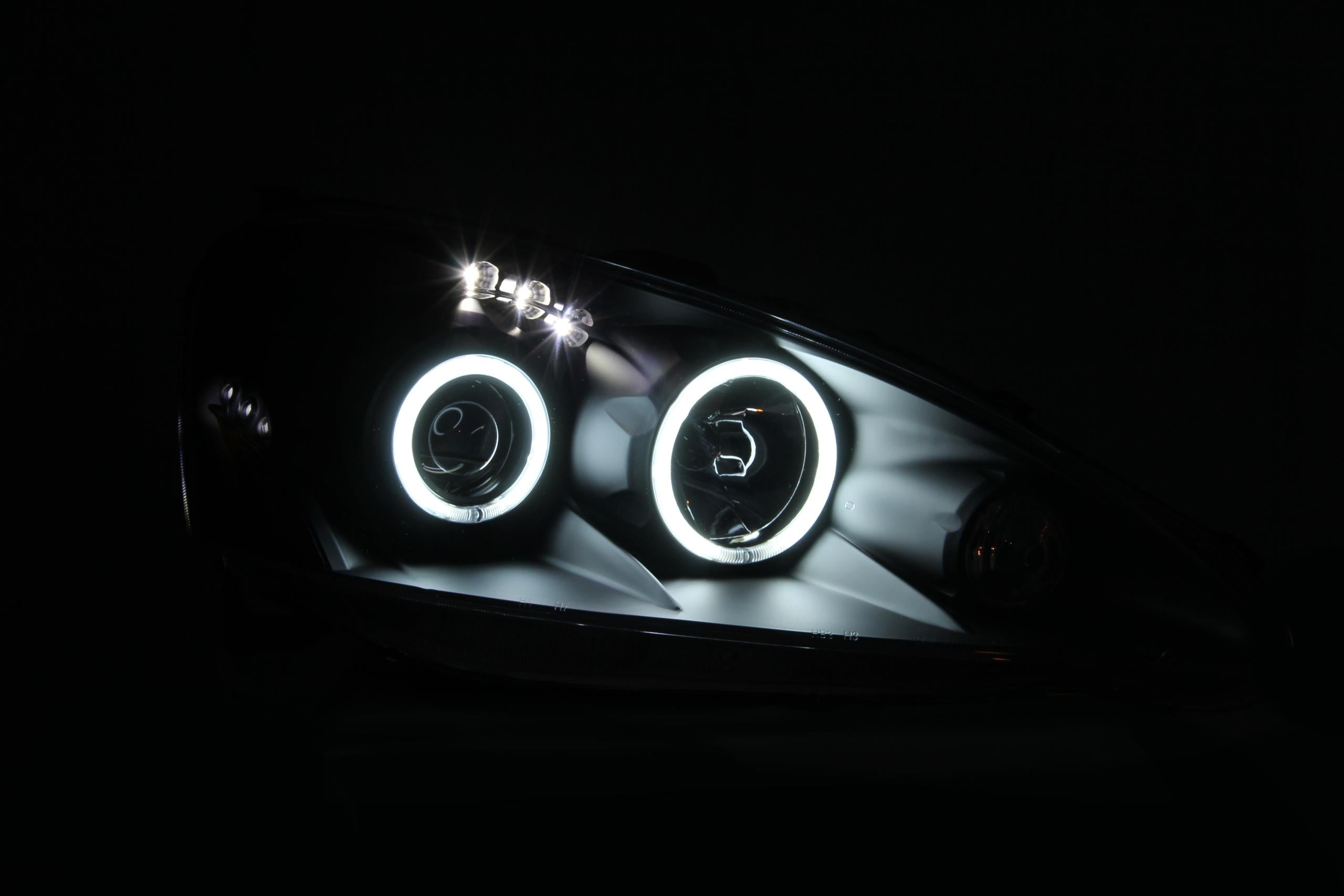 ANZO Projector Headlight Set W/Halo (2005-2006 RSX) - 121197