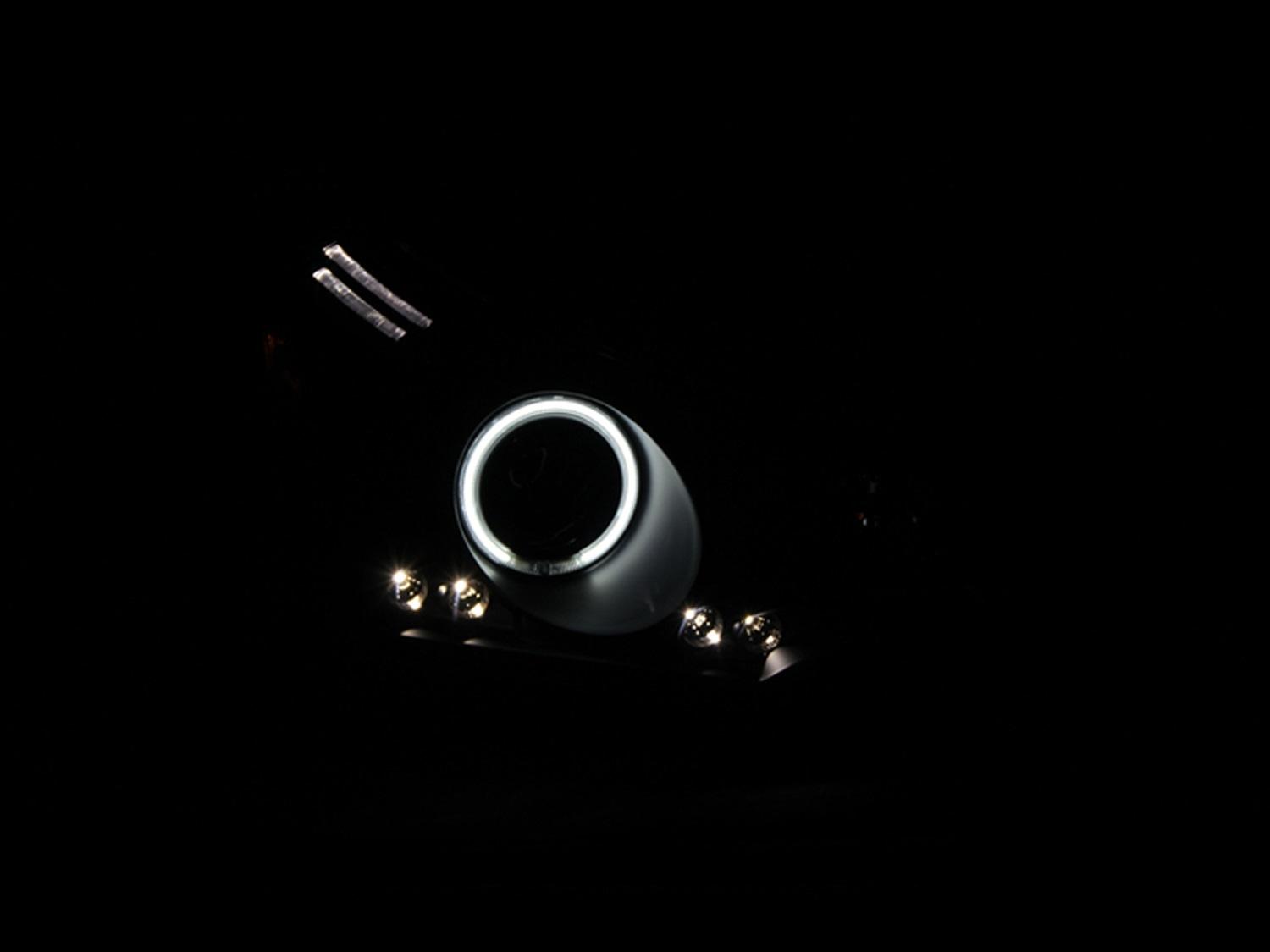 ANZO Projector Headlight Set W/Halo (2008-2011 Focus) - 121272