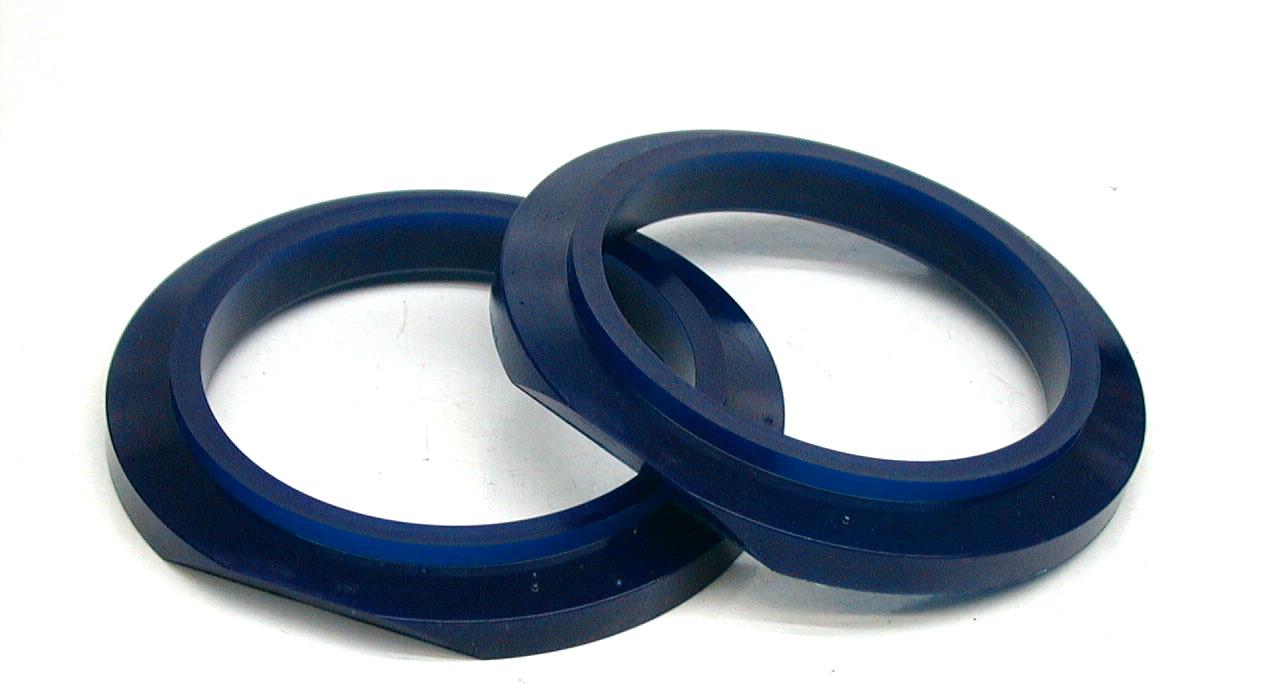 SuperPro Triumph 2000/2500 Fr Spr Seat (1967-1973 Stag Base, 2000 Base) - SPF1184K