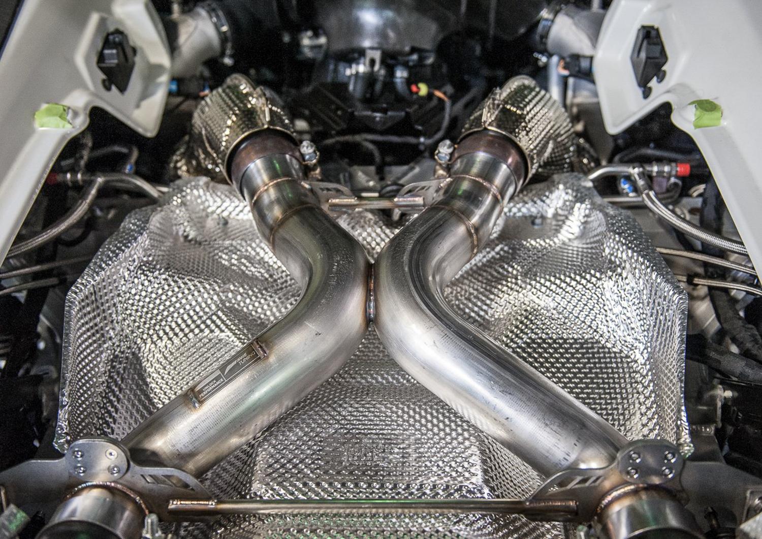 AWE Performance Exhaust for McLaren 650S - Machined Tips - 3010-32022