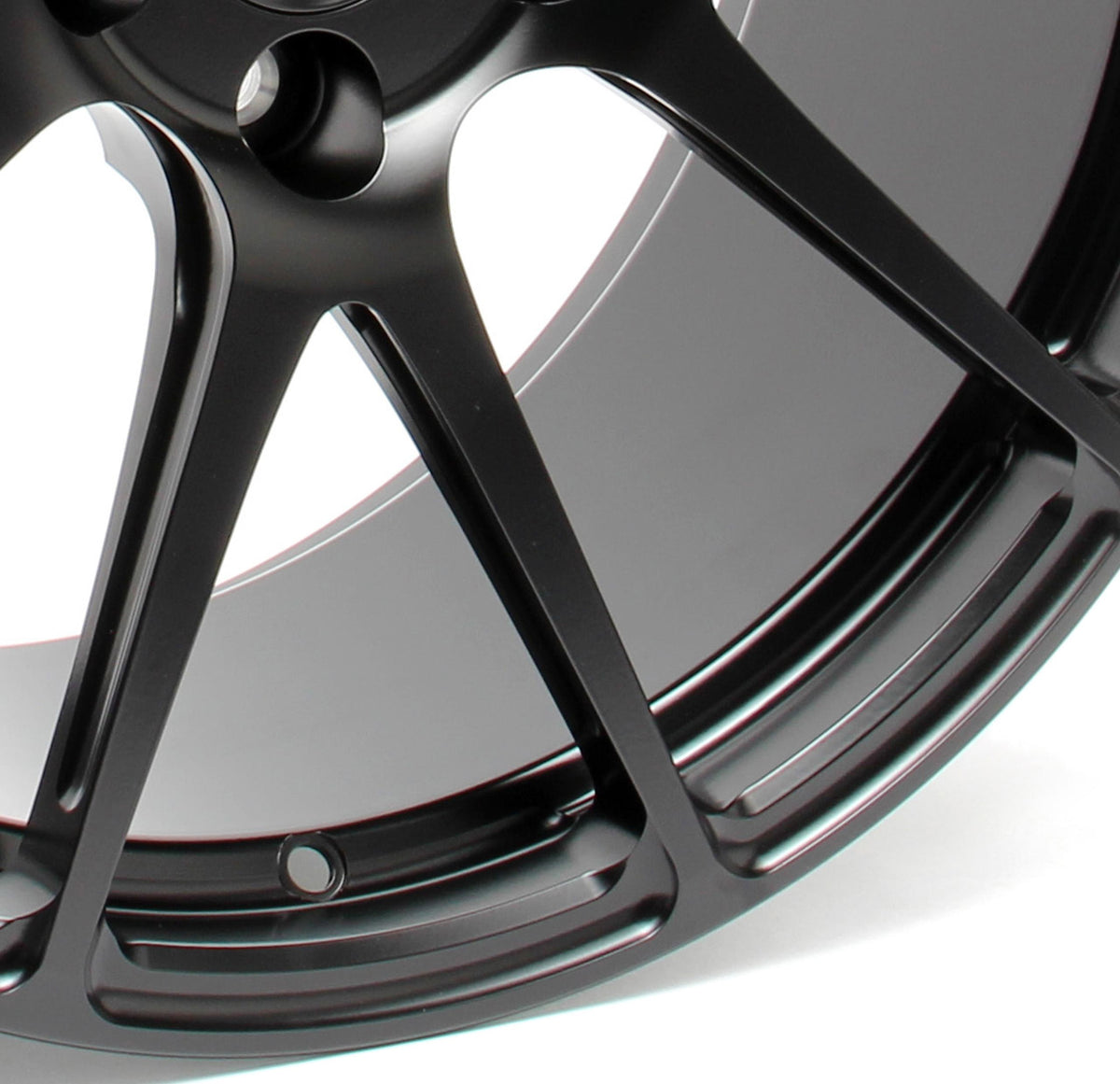20 In Lightweight Forged Perfo  - D750-0074-GA1R-BLK