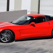 C7 Carbon C6-SS-CF 2005-2013 Base C6 Corvette ZR1 Carbon Fiber Side Skirts With Mudflaps