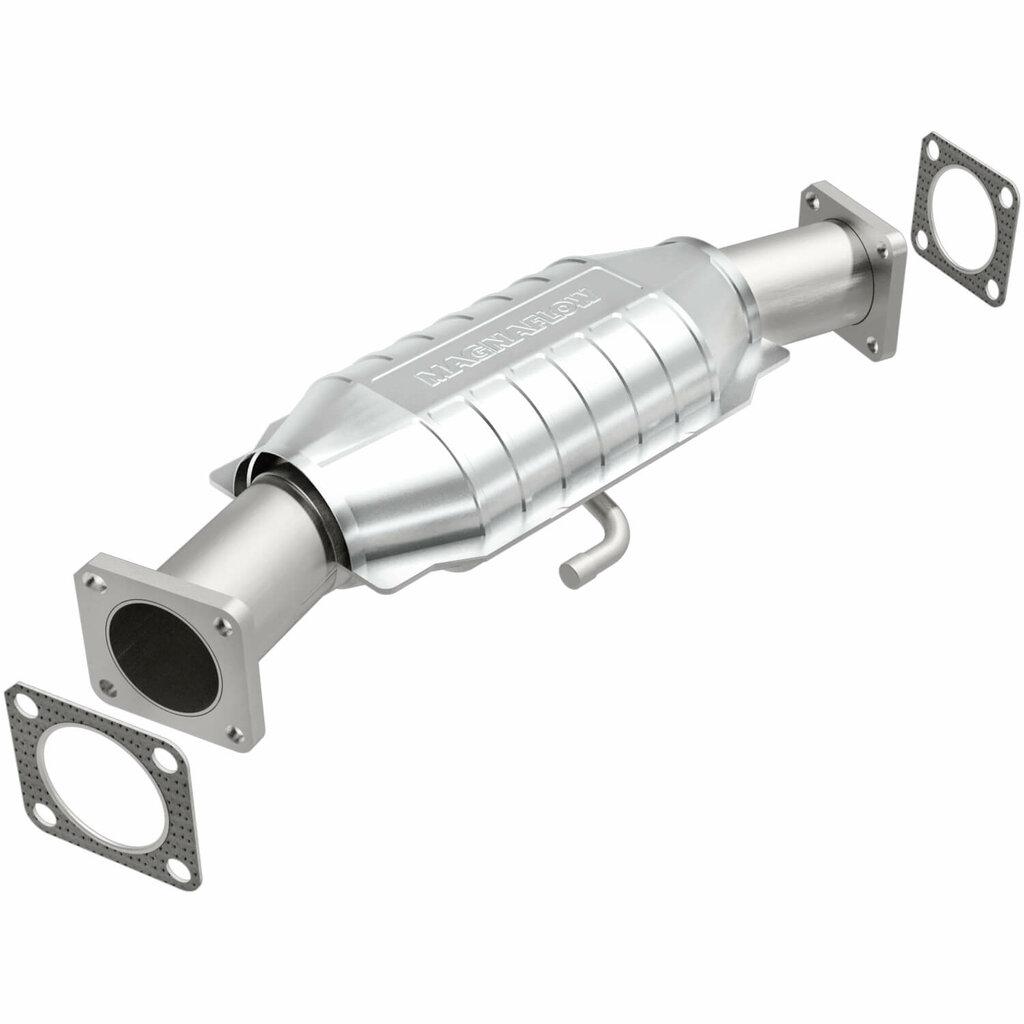 Magnaflow Direct-Fit Catalytic Converter (1976-1981 Camaro, Corvette) - 3322430