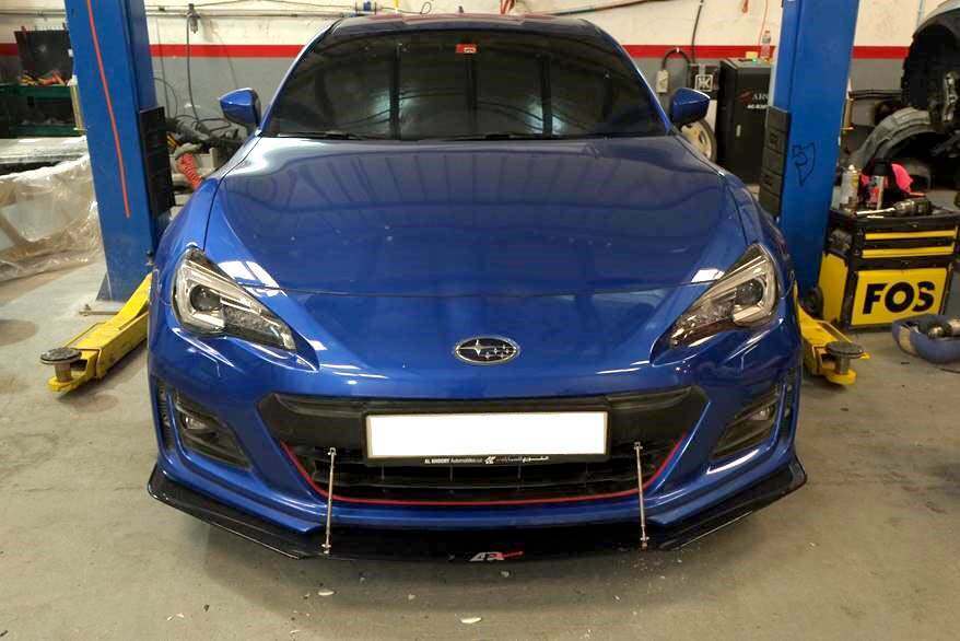 APR Carbon Fiber Wind Splitter With Rods (2017-up BRZ) - CW-827012