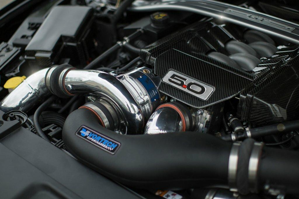 Vortech 5.0L Mustang V-3 Si Trim Intercooled Tuner Kit (Satin)
