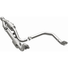 MagnaFlow Oem Grade Direct-Fit Catalytic Converter (2014-2018 2500, 3500) - 21-513
