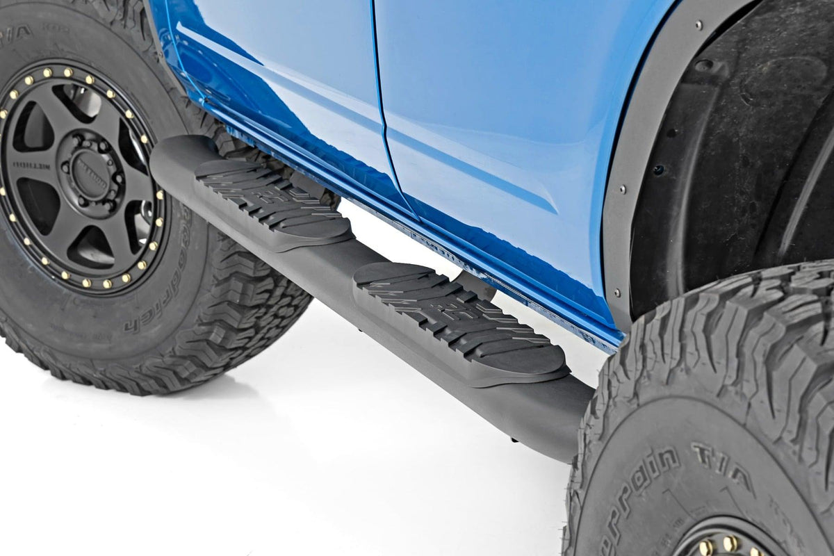 Rough Country Oval Nerf Step (2021-2025 Ford Bronco 4-Door) - 21011