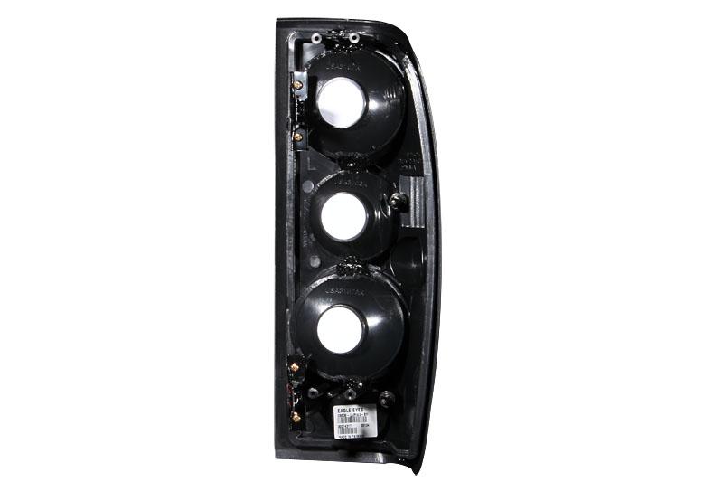 ANZO Tail Light Assembly (1998-2004 Frontier) - 211115