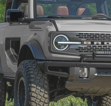 Anchor Room Mirror Back Blackout Vinyl - Black Carbon Fiber (+$15.00) (2021-2025 Bronco) - 21FB_MBB_CF