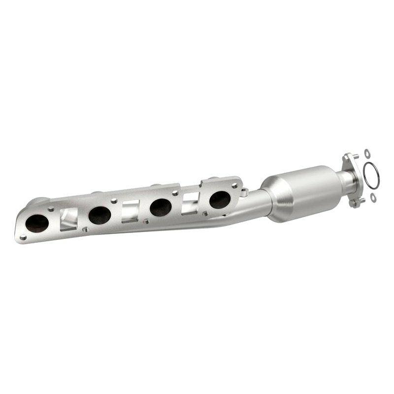Magnaflow Manifold Catalytic Converter (2014-2017 QX80,2011-2013 QX56) - 22-036