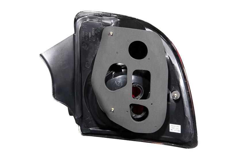 ANZO Tail Light Assembly (2000-2005 Celica) - 221106
