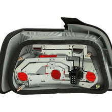 ANZO Tail Light Assembly (1992-1998 318i, 320i, 325i, 328i) - 221200