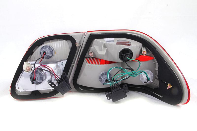 ANZO Tail Light Assembly (1996-2002 E300, E320, E420, E430, E55 AMG) - 221207