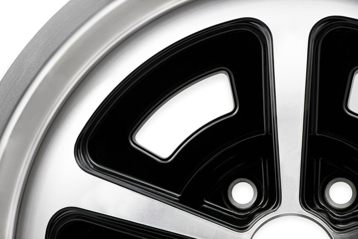 HK Wheels Magnum Aluminum Wheel - MW1775450