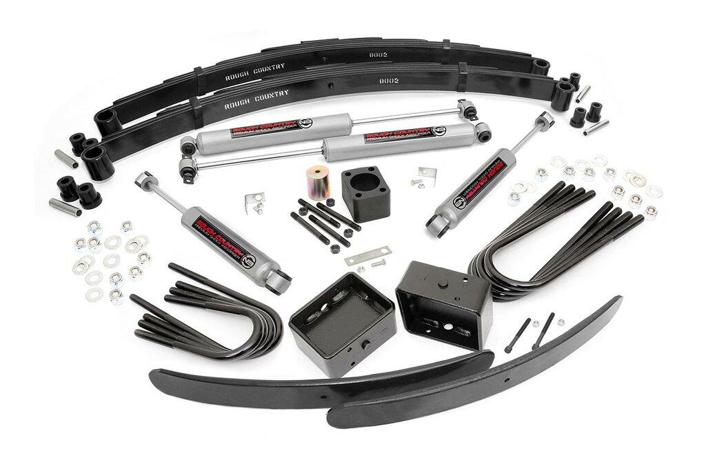 Rough Country 6-inch Suspension Lift Kit - 251.2