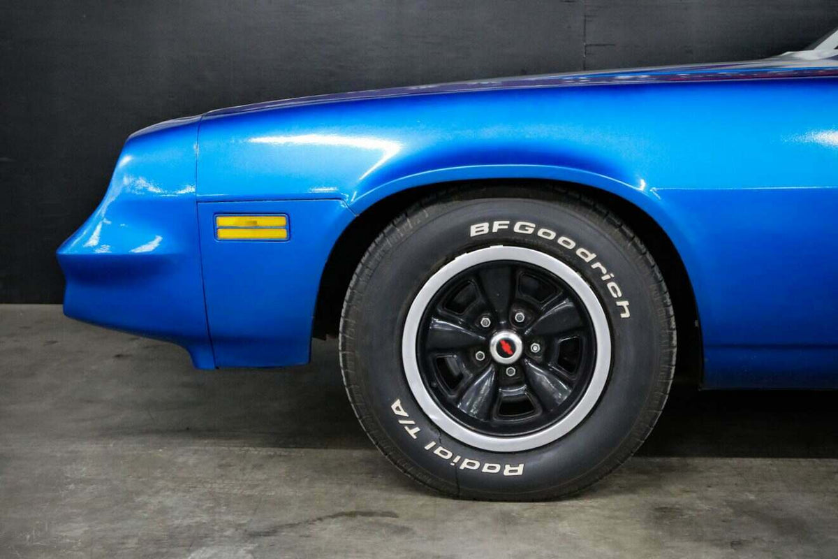 UMI Performance Front Lowering Springs - 2" Drop (1970-1981 GM F-Body) - 2647F