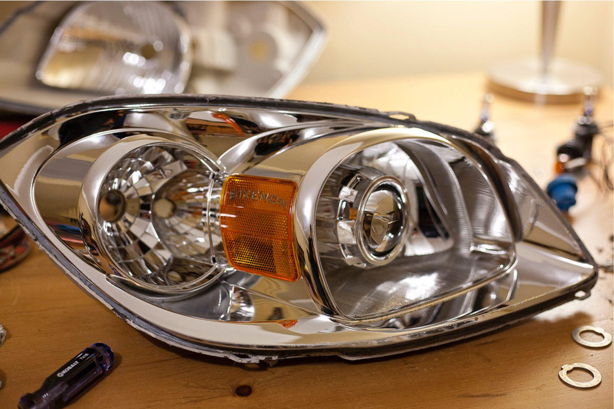 Acme Metal Emblems: Bi-Xenon (Universal) - A180