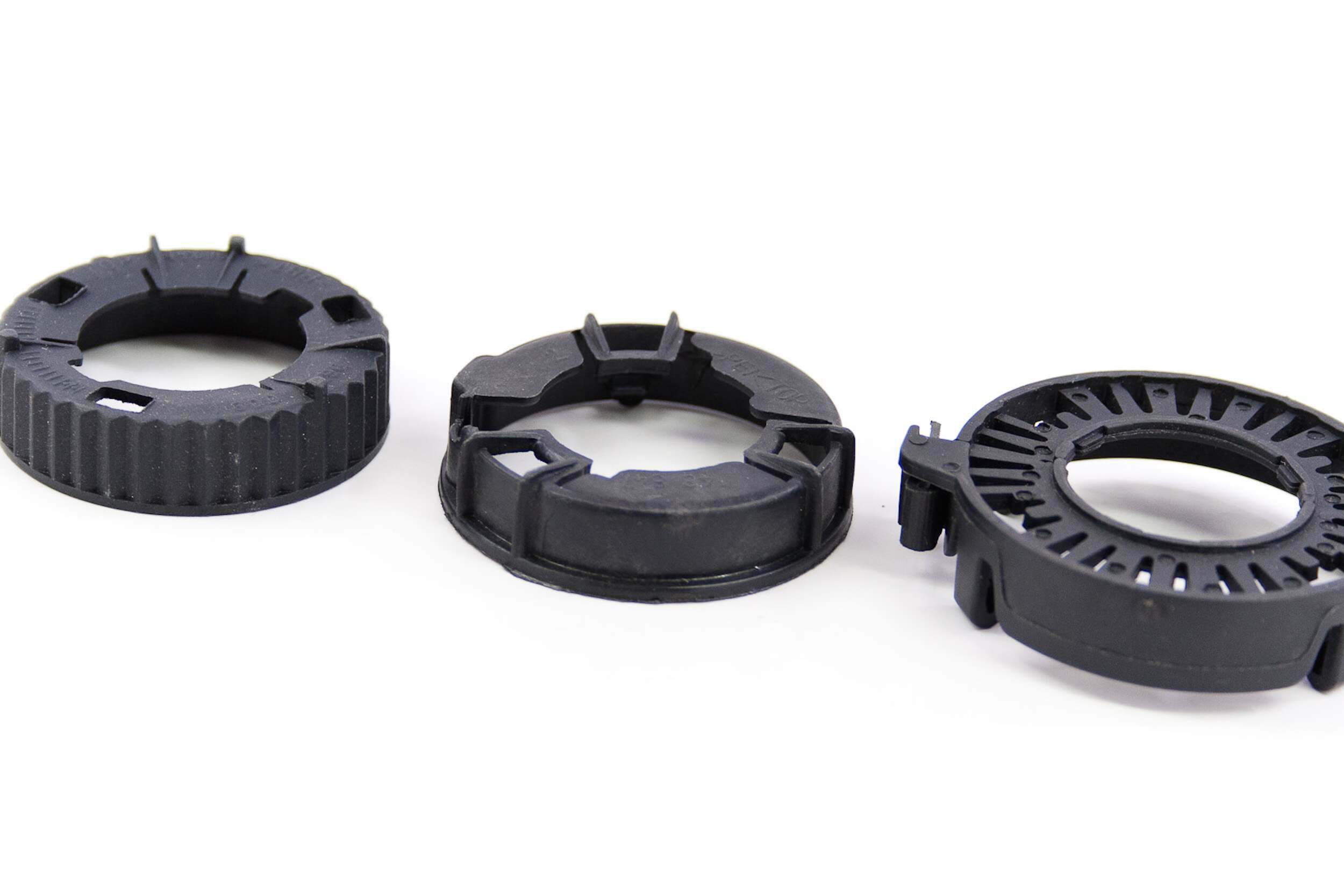 Acme Bulb Retainer Ring: Hella (D1S) (Universal) - A170