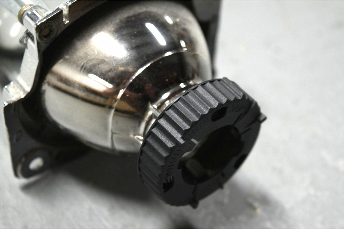 Acme Bulb Retainer Ring: Hella (D1S) (Universal) - A170