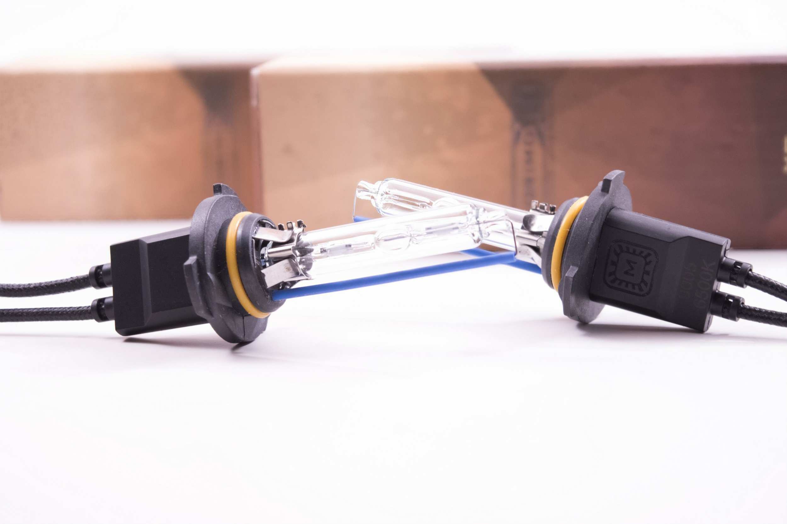 Morimoto 9006: XB 8K HID Bulbs (Pair) (Universal) - MM.N.082