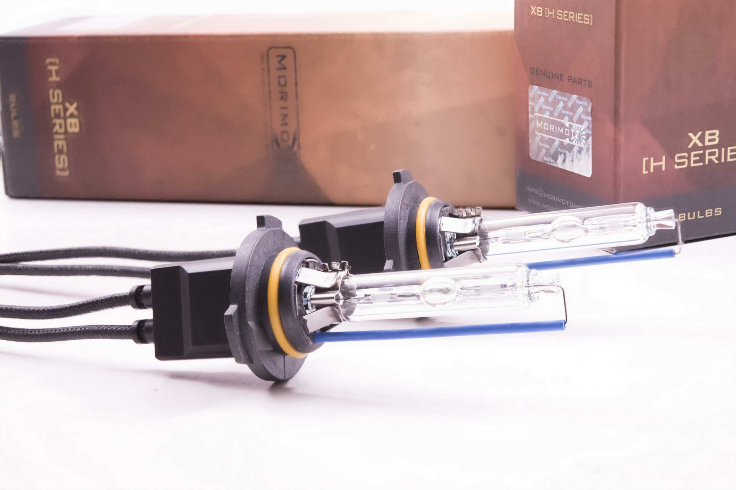 Morimoto 9012: XB 8K HID Bulbs (Pair) (Universal) - MM.N.083