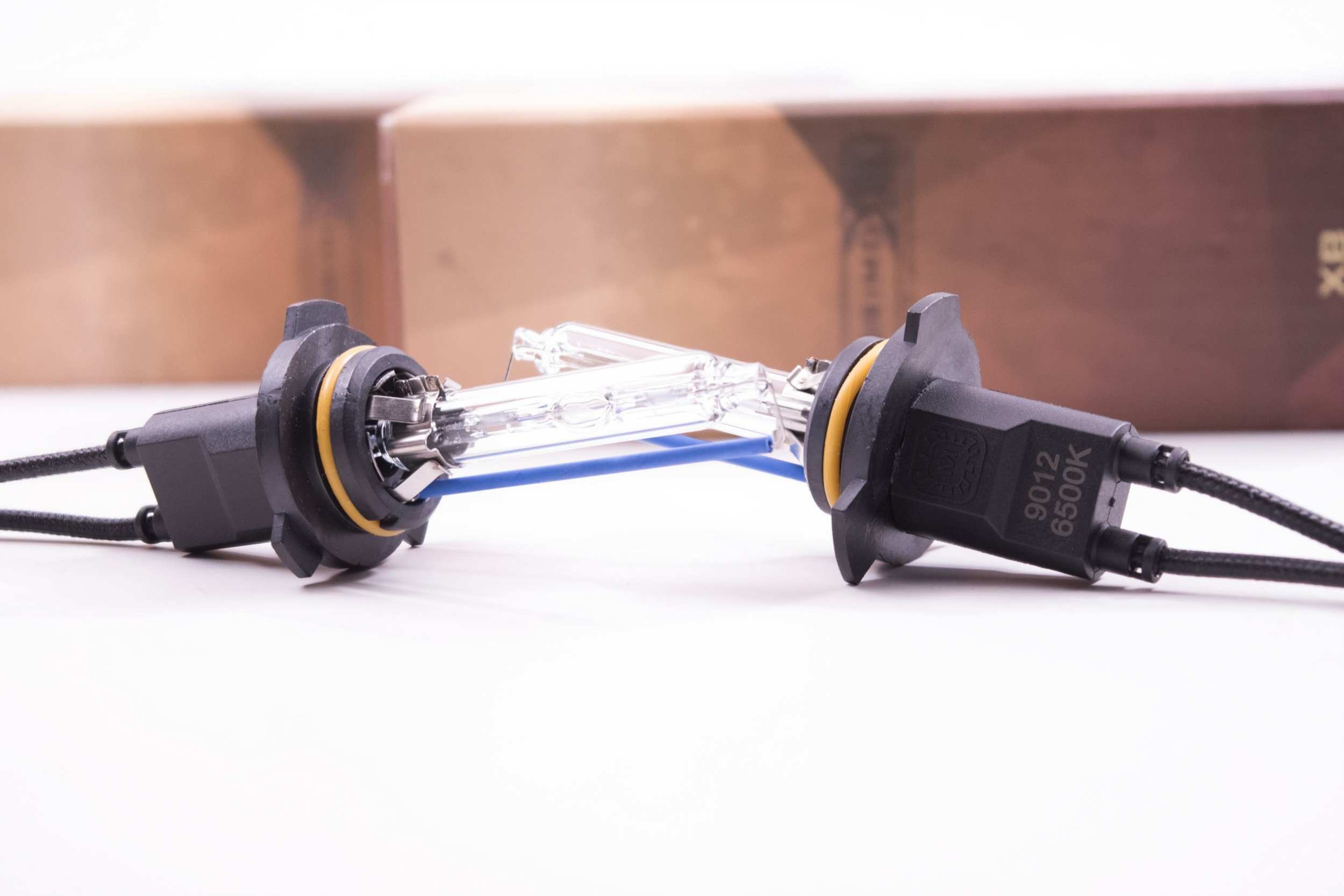 Morimoto 9012: XB 8K HID Bulbs (Pair) (Universal) - MM.N.083