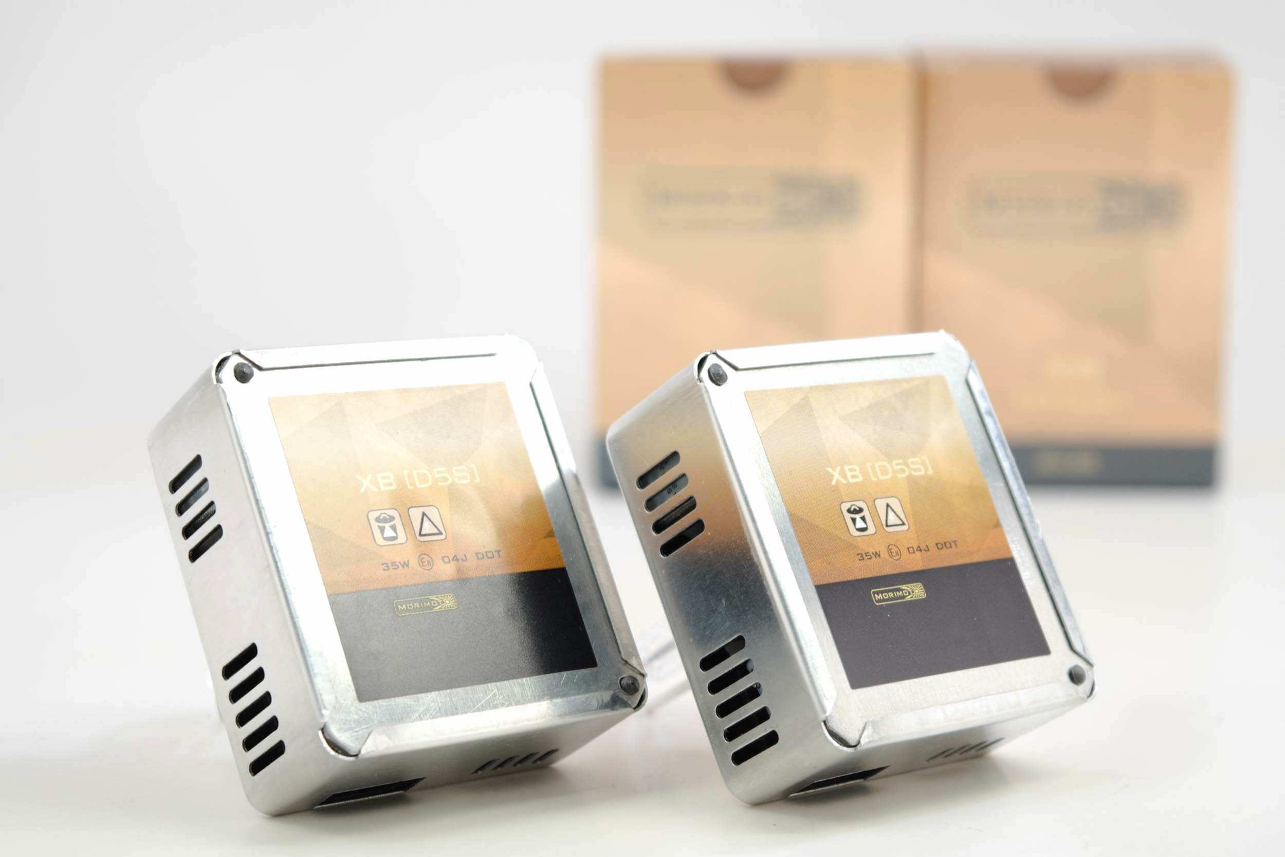 Morimoto D5S: XB 5500K (Universal) - B960