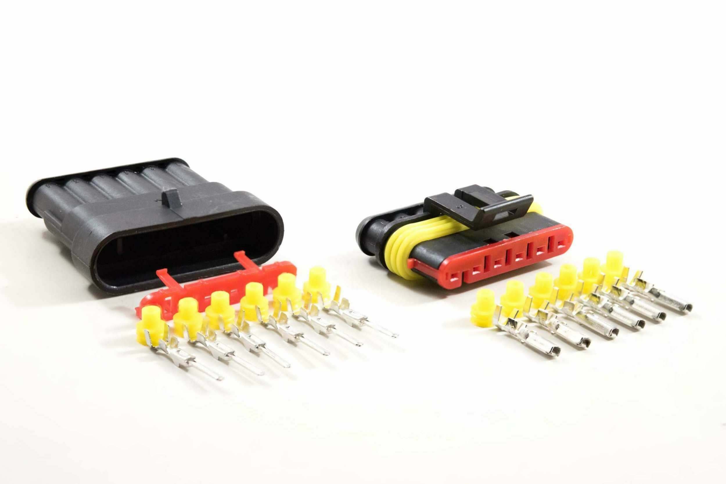 Acme Connector: AMP Male - 6 pin (Universal) - WP519
