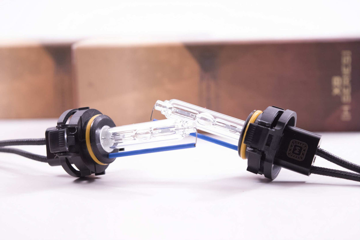 Morimoto 5202/2504: XB 6K HID Bulbs (Pair) (Universal) - MM.N.054
