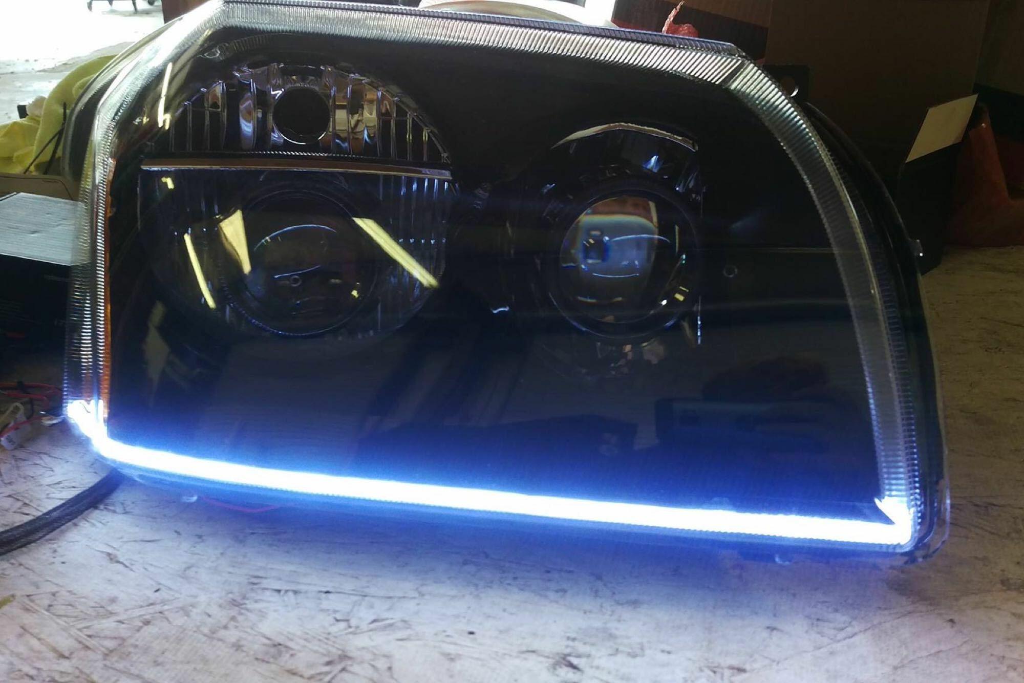 Profile 9":  Pivot Strip w/ Driver (Switchback) (Universal) - LED185