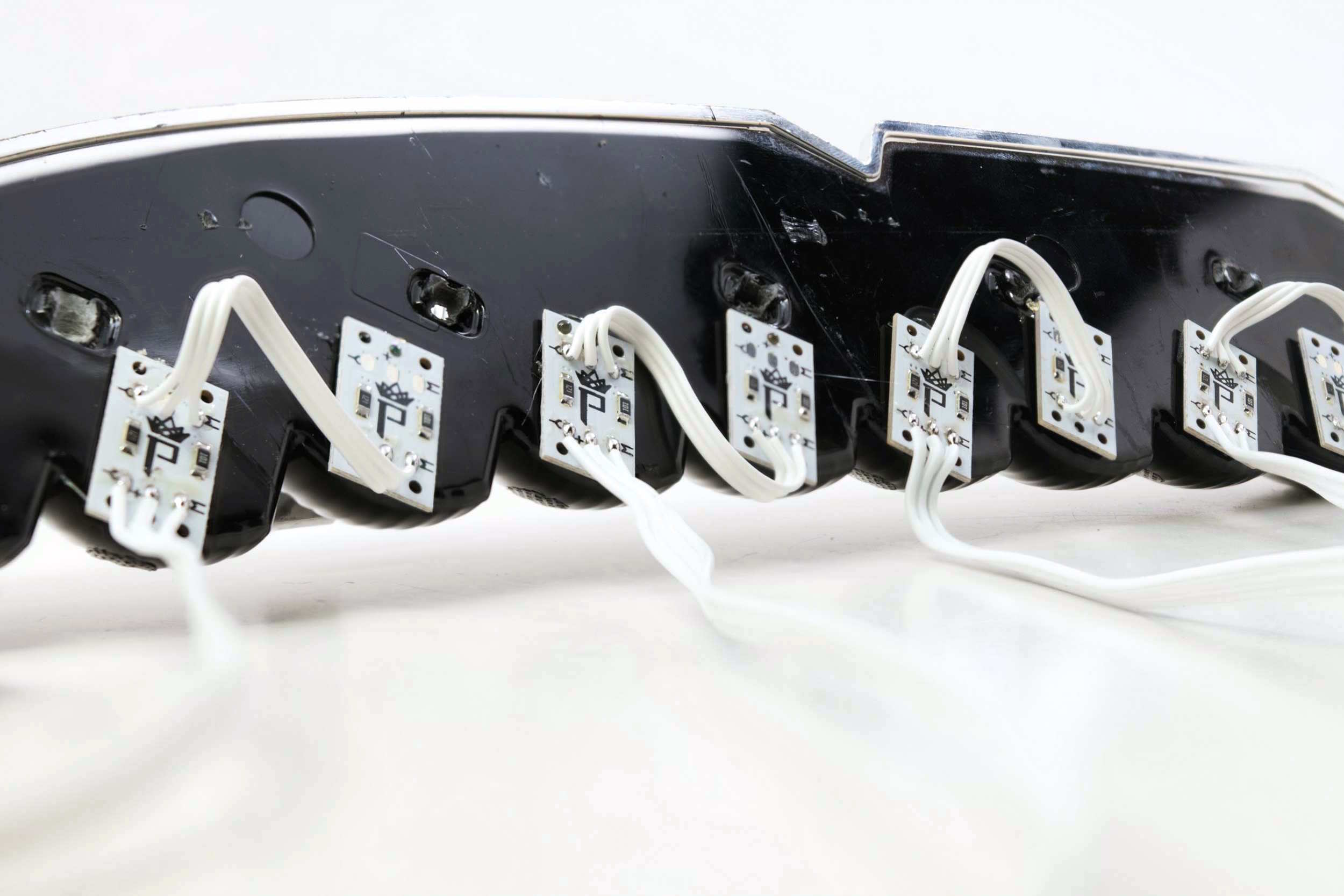 Morimoto Profile Pivot Sequential Switchback Controller (8 outputs) (Universal) - LED162