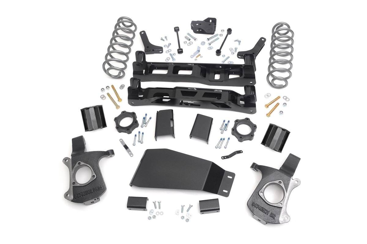 Rough Country 5in GM Suspension Lift Kit (07-13 Tahoe/Yukon/Suburban/Yukon XL) - 28100