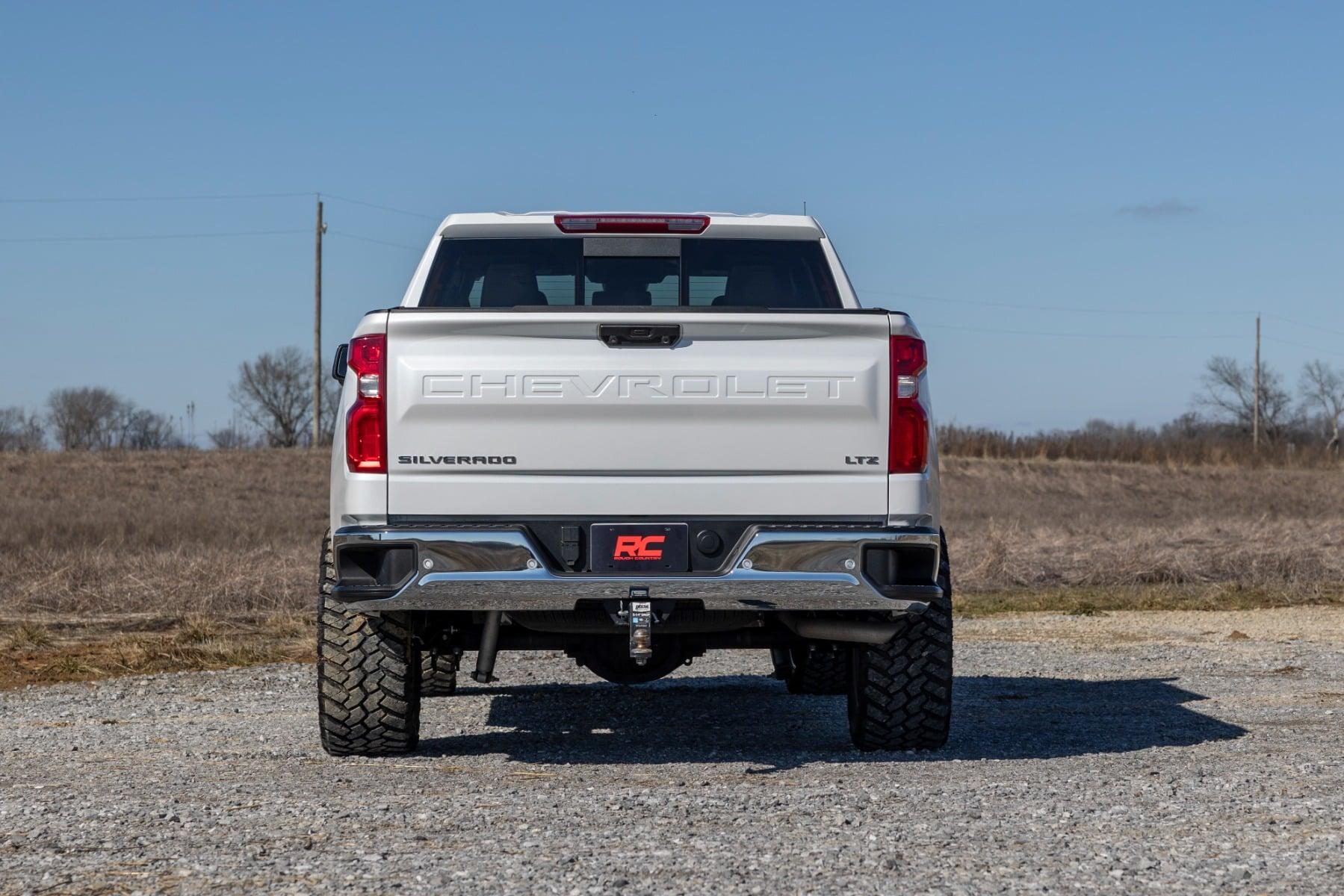 Rough Country 3.5 Inch Lift Kit N3 Struts Rear Mono Leaf Chevy Silverado 1500 (25-26) - 28231_A