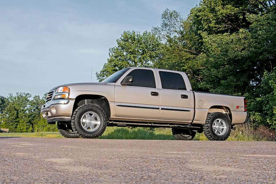Rough Country 1.5-2-inch Suspension Leveling Lift Kit - 28330