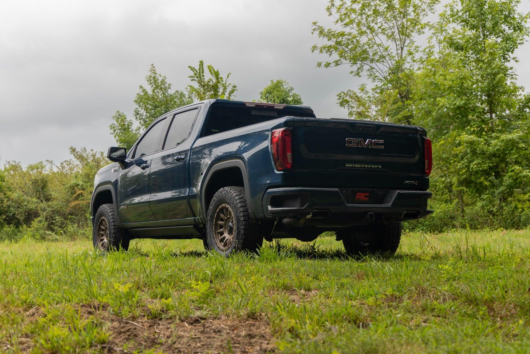 Rough Country 3.5 Inch Lift Kit Mono Leaf Rear Red GMC Sierra 1500 2WD/4WD (2019-2024) - 28830RED