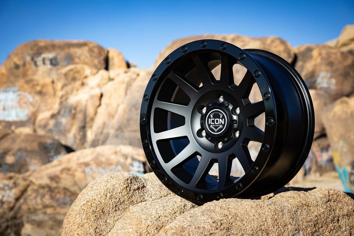 Icon Alloys Compression Dbl Blk - 18 X 9 / 5 X 150 / 25Mm / 6" Bs - 2018905560DB