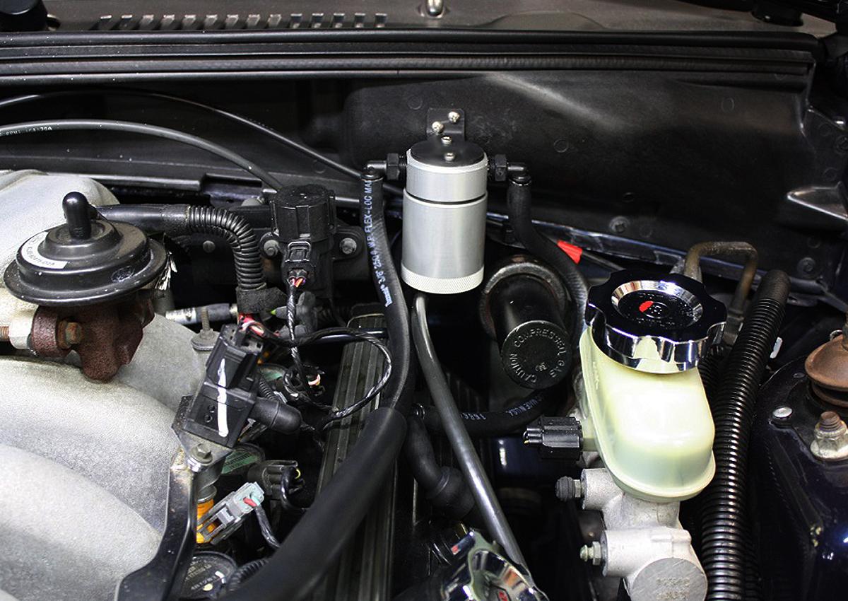 J&L Oil Separator 3.0, Driver Side, Clear Anodized (1996-98 Cobra & 2001 Bullitt) - 3015D-C